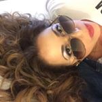 Profile Picture of Yvette Fernandes (@ridinwave) on Instagram