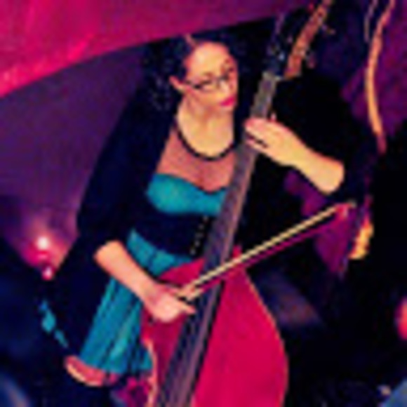 Profile Picture of Sigal Cossman (@sigalsahar18) on Poshmark