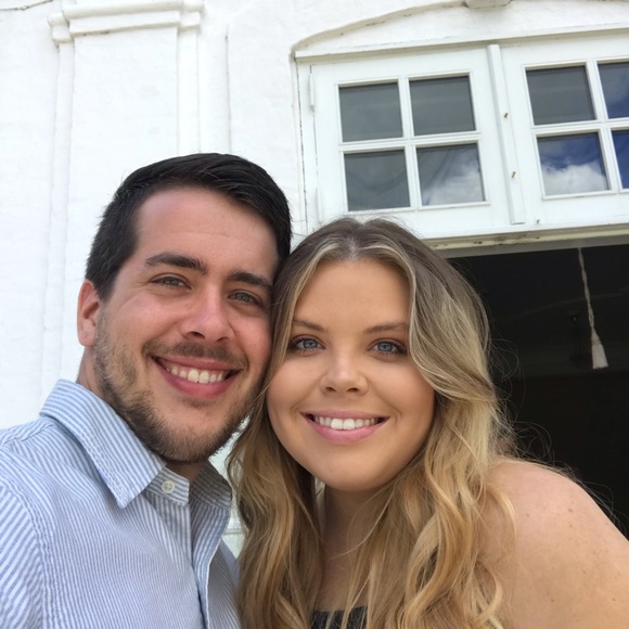 Profile Picture of Daniel Sams (@dksams) on Poshmark