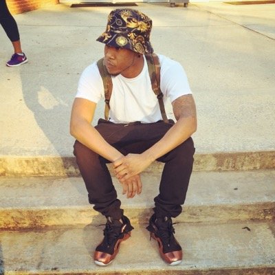 Profile Picture of DJ HollyWood Cole (@HollyWoodColeDJ) on Twitter