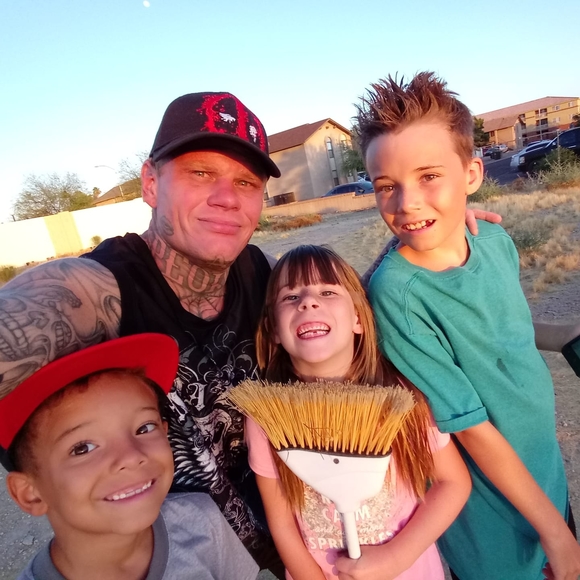 Profile Picture of Chris Winjum (@chriswinjum4) on Poshmark