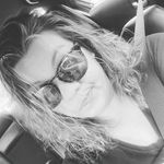 Profile Picture of Renee Phillips (@rants_from_a_mom) on Instagram