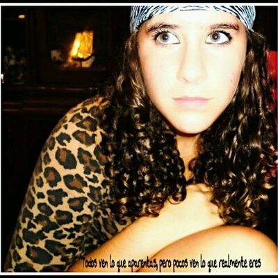 Profile Picture of Rosa Vives Segarra (@rosalovelive) on Twitter