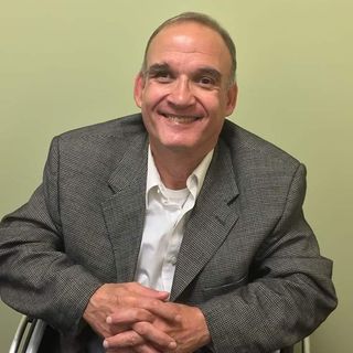 Profile Picture of Michael Zdanowicz (@mzdanowicz2) on Facebook