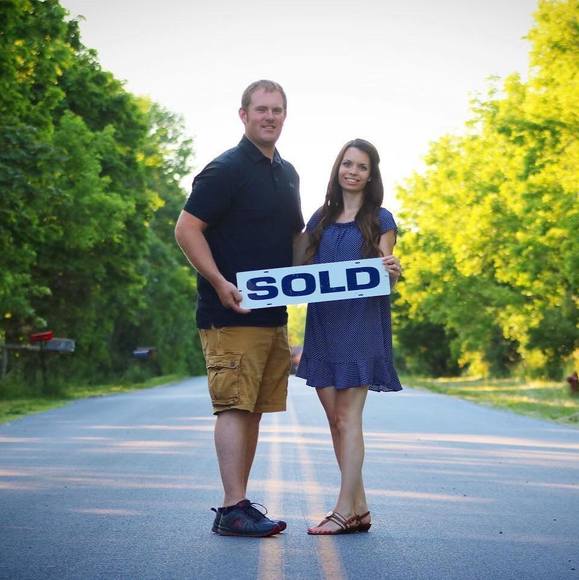 Profile Picture of Ashley Toohill (@ashleytoohill) on Poshmark