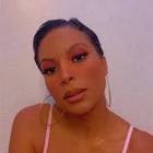 Profile Picture of   Leen's🥭 Live on TikTok (@leens0974) on Tiktok