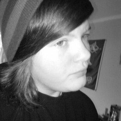 Profile Picture of Laura Gottschalk (@XxLaura_FischxX) on Twitter