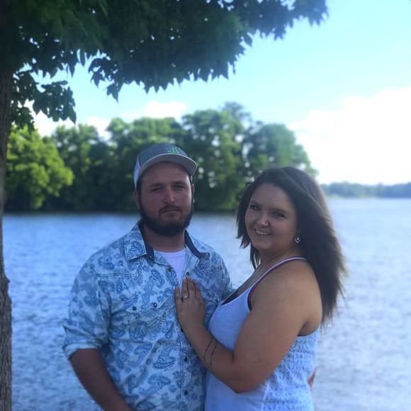 Profile Picture of Jacob Veazey (@jacobveazey) on Poshmark