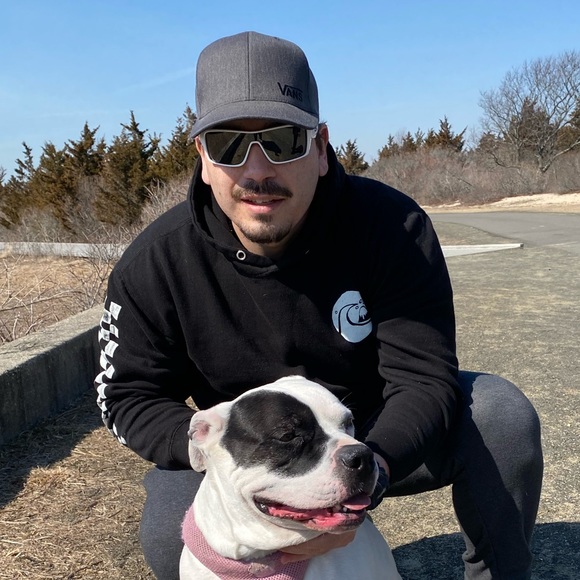 Peter Maldonado - Poshmark Profile Picture of Peter Maldonado (@petermaldona637) on Poshmark