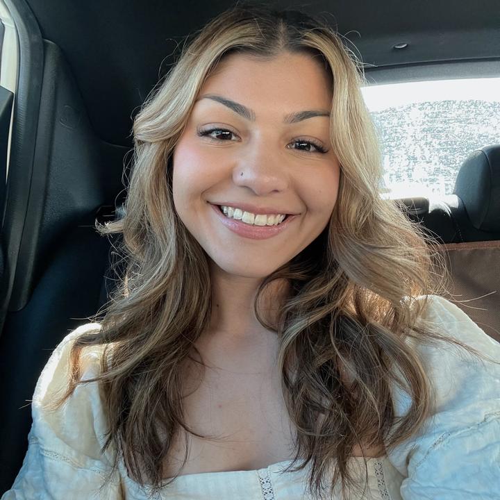 Profile Picture of Alyssa (@alyssa.petersen) on Tiktok