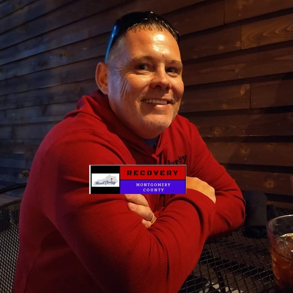Profile Picture of Tony Barrett (@tonybarrett213) on Poshmark
