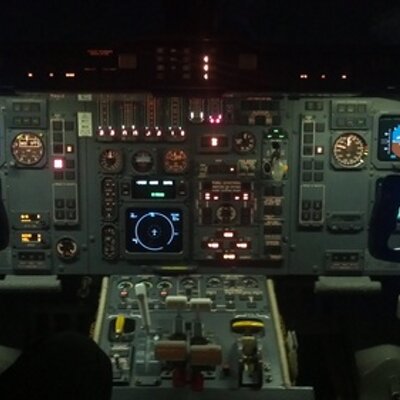Profile Picture of Robert Elkins (@CL601_pilot) on Twitter