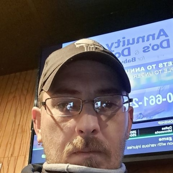 Profile Picture of Josh Kale (@joshkale517) on Poshmark