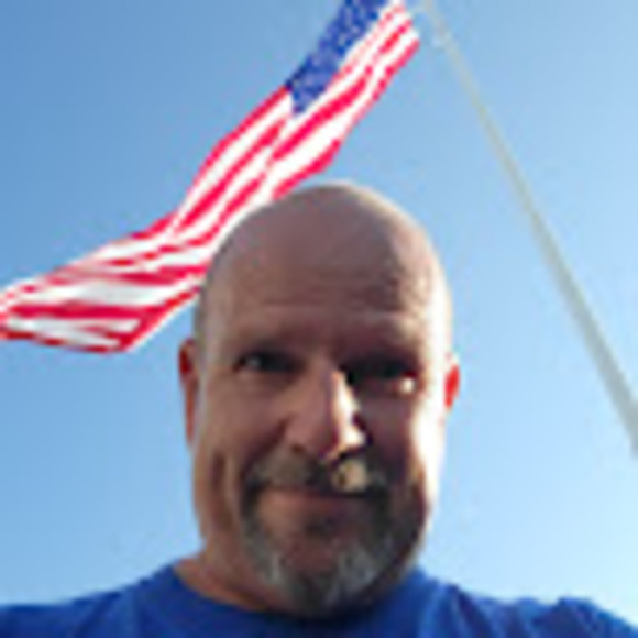 Profile Picture of Robert Trimble (@217robt) on Poshmark