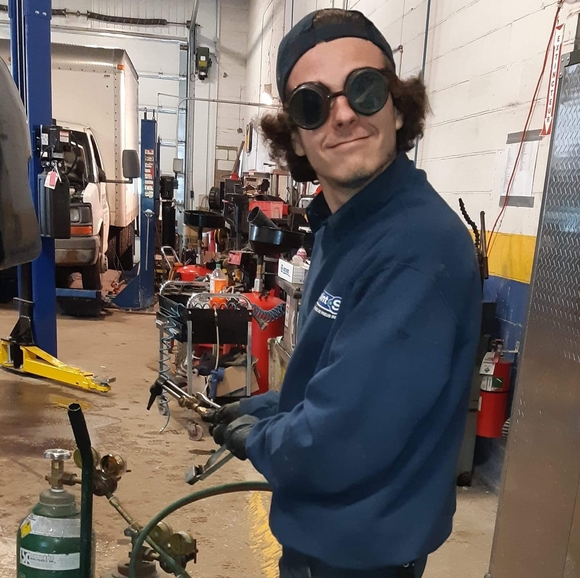 Profile Picture of Cédric Lafleur (@cedriclafleur) on Poshmark