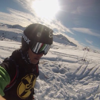 Profile Picture of Ivan Latorre (@ivanlatorre11) on Twitter