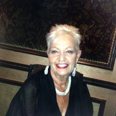 Profile Picture of Sandy Cronin (@SandySkcrag) on Twitter