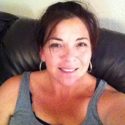 Profile Picture of Denise (@Coomer2Denise) on Twitter