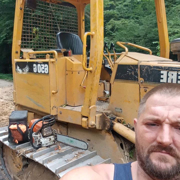 Profile Picture of Claude White (@claude.white6) on Tiktok