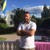 Profile Picture of Robert Baglien (@bageloooon) on Pinterest