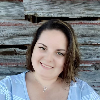Profile Picture of Carrie Anthony Photo (@carrieaphoto) on Twitter
