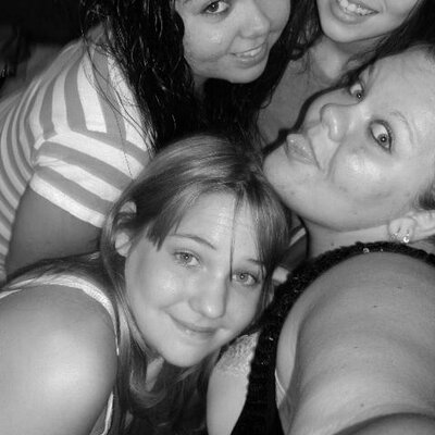 Profile Picture of Amanda Bunting (@panda95103) on Twitter