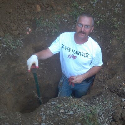 Profile Picture of David Beamish (@graveyd66) on Twitter