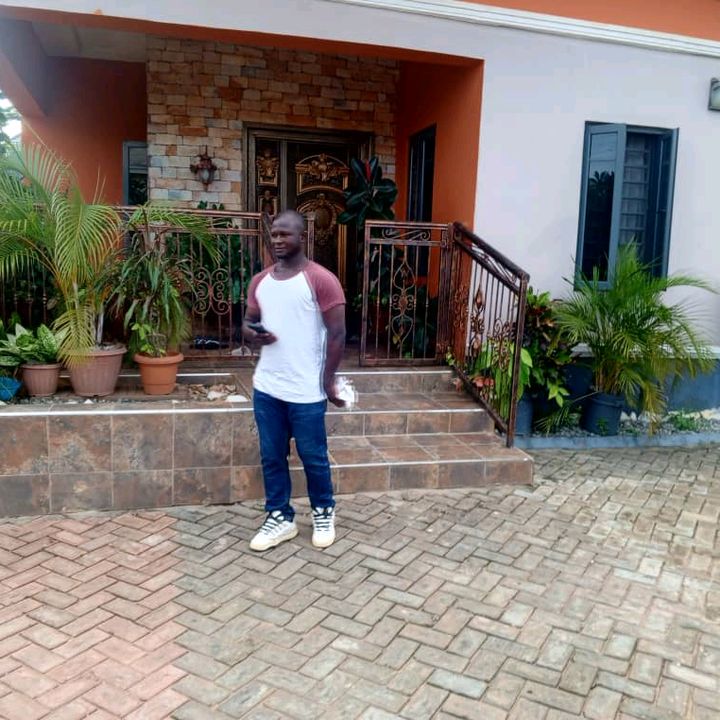 Felix John - Tiktok Profile Picture of Felix John (@felix.john72) on Tiktok