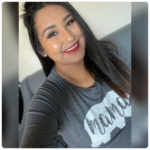 Profile Picture of Jamie Roehl (@jamieroehl) on Poshmark