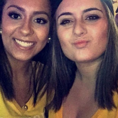 Profile Picture of Brittany Clemons (@notafraidtoshin) on Twitter