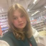 Profile Picture of 🌸Carlene Frank🌸 (@leni.frank_11) on Instagram