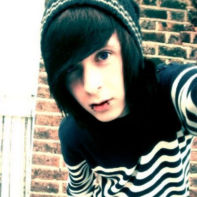 Profile Picture of Dan Keel (@TheWhoreyMonkey) on Twitter