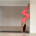 Profile Picture of Michaela Wiebe-Parham (@michalovesyoga) on Instagram