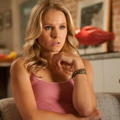 Profile Picture of Chloe Garrett (@cholegarrett) on Twitter