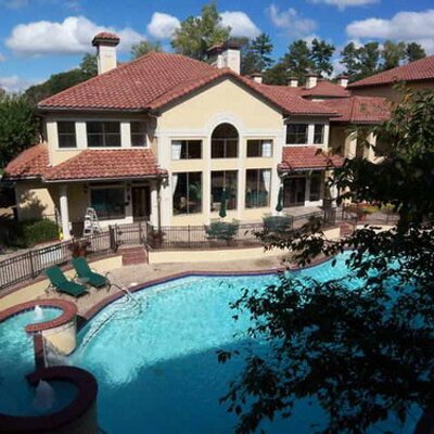 Profile Picture of Joseph St. Eve (@vinskin1) on Twitter