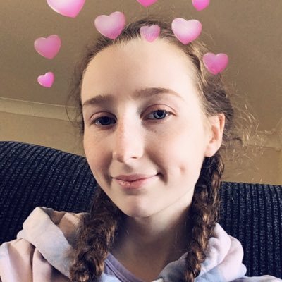 Profile Picture of Adele Fox (@AdeleFox_) on Twitter