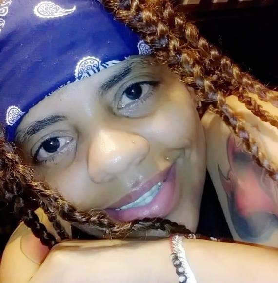 Yuriko Chaderton - Poshmark Profile Picture of Yuriko Chaderton (@yuriik) on Poshmark