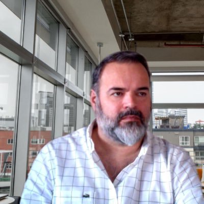 Profile Picture of Paul Hutt (@p_hutt) on Twitter