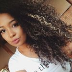 Profile Picture of Rayanne Araujo (@carol_rayy) on Instagram