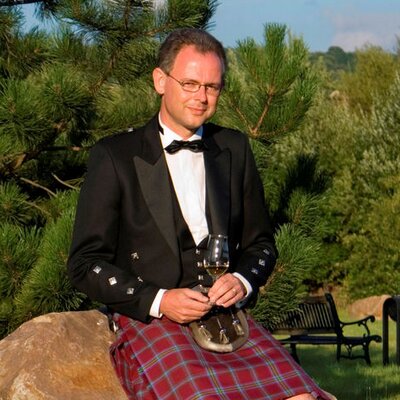 Profile Picture of Alexander Riehn (@malthead) on Twitter