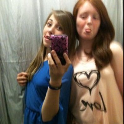 Profile Picture of Lucy Tarbox (@lucylolanne) on Twitter