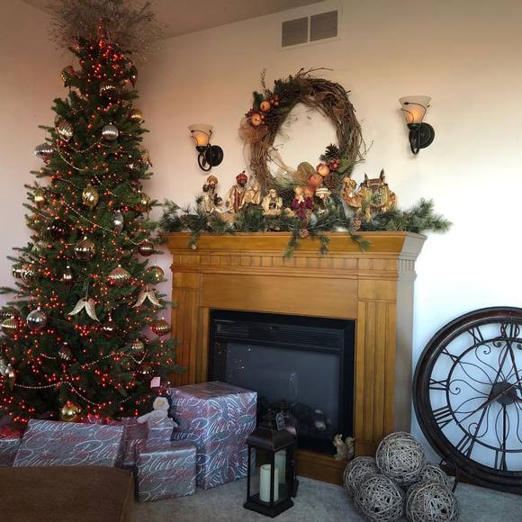 Profile Picture of Kim Eischeid (@eischeidkc) on Poshmark