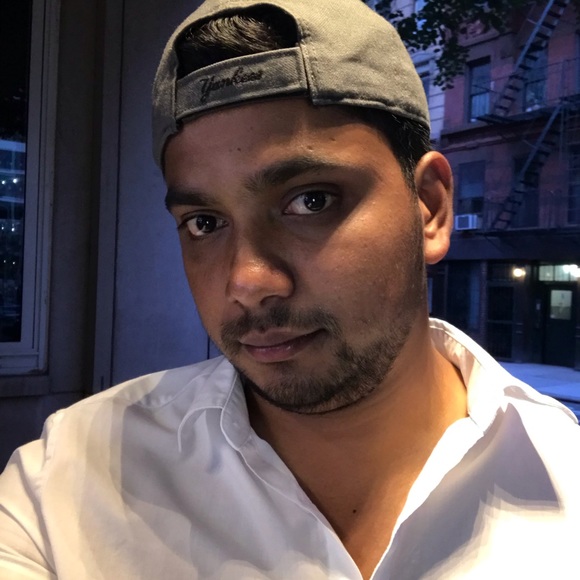 Profile Picture of Md Faruk (@mdfaruk) on Poshmark