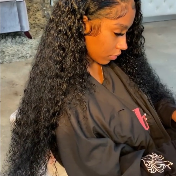 Profile Picture of Daaiyah Ichols (@daaiahnichols) on Poshmark