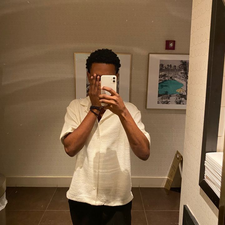 Profile Picture of Jeff😎 (@official_leo_jeff) on Tiktok
