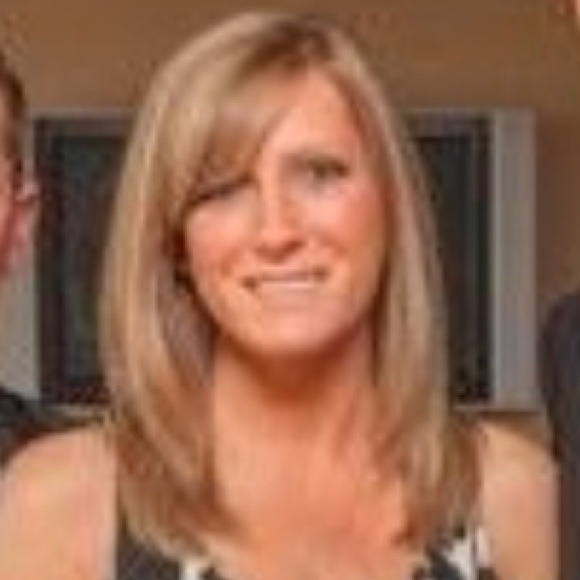 Profile Picture of Pamela Michael (@pmichael) on Poshmark