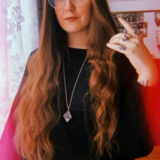 Profile Picture of Melissa Jayne Madara / Moon Cult (@saint.jayne) on Instagram