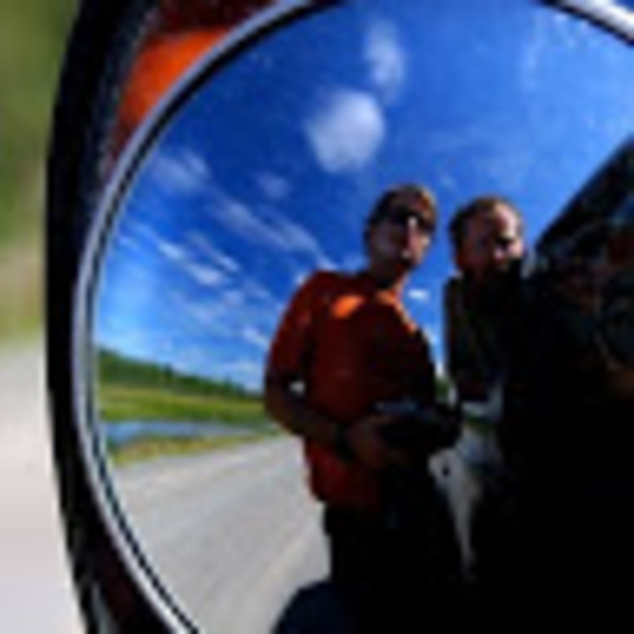 Profile Picture of Shea Andersen (@sheaandersen) on Poshmark