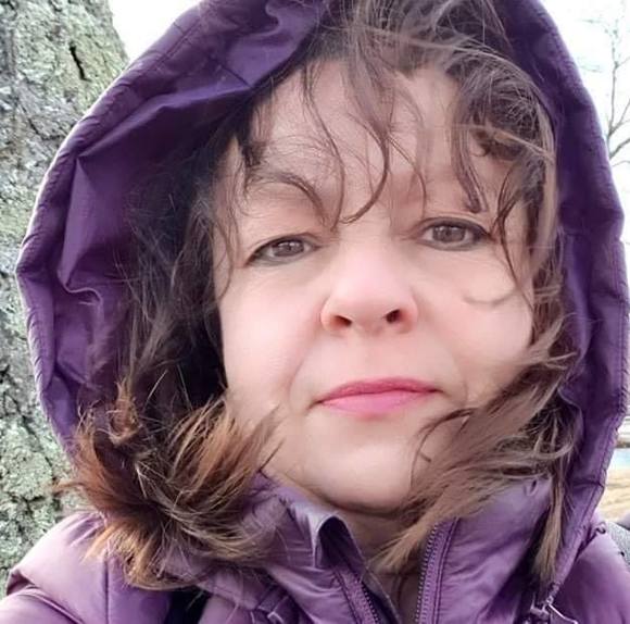 Profile Picture of Andrásné Szűcs (@fanju) on Poshmark