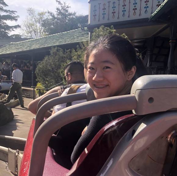 Profile Picture of Miranda Yu (@miranda_0825) on Poshmark